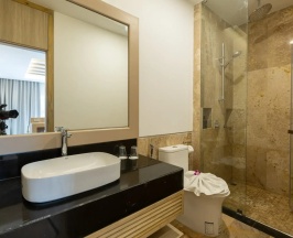 Люкс New Grand Deluxe в Phunawa Resort