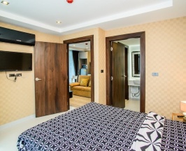 Люкс с 2 комнатами с балконом в Serenity Condo Wongamat by Patsamon
