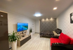 Апартаменты Квартира Happy House не Далеко от Ледового и Терм в Нижнекамске