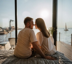 Зеркальный дом - первая линия в F911