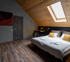 Двухместный номер с мансардным окном в Bay house