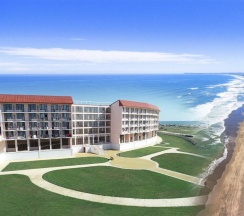 Семейный номер на троих-четверых гостей без балкона и видом во двор (корпус Б) в Оптимист