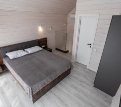 Домик с террасой в Calista