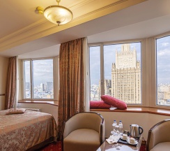 Стандарт с видом на Центр в Золотое кольцо