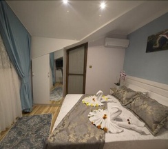 Двухместный номер Standard с балконом двуспальная кровать в Kayi Hotel