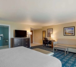 Номер Standard с 2 комнатами двуспальная кровать в Best Western Plus Ocean City