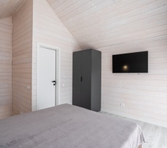 Домик с террасой в Calista