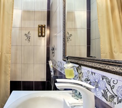 Апартаменты 8 с 2 комнатами с видом на парк в Exclusive Hotel&Apartments