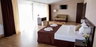 Сириус: Отель Allegro