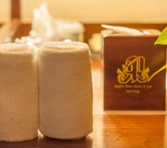 Номер Deluxe с красивым видом из окна в Angkor Palace Resort & Spa