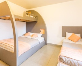 Пятиместный номер Standard в Concept Design Hostel & Suite