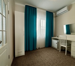 Двухместный номер с Удобствами в Краски