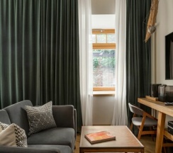 Полулюкс Glugge в Mys Boutique