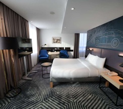 Двухместный полулюкс двуспальная кровать в Mercure Warszawa Grand