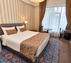 Номер Classic с двуспальной кроватью в Mercure Арбат