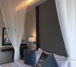 Вилла с 3 комнатами в La Playa Beach Front Pool Villa Cha-am