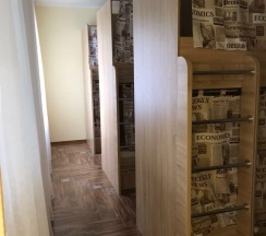 Кровать в 12-местном общем мужском номере в Европейский