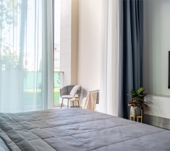 Студия с видом на парк и балконом в Grand Royal Residences