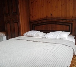 Трёхместный домик с балконом в Гостевой дом