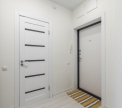 Апартаменты студия Черная лилия ApartaMIA в Семейный уголок