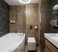 Делюкс с балконом и видом на горы в Stellar collection chalet, Krasnaya Polyana