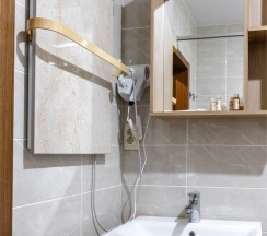 Люкс 2х комнатный (1-й этаж) в Горная лаванда