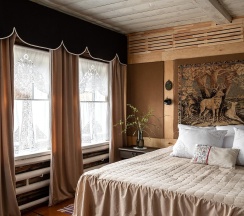 Коттедж стандарт с 2 односпальными и 1 двуспальной кроватью в Olafa Home