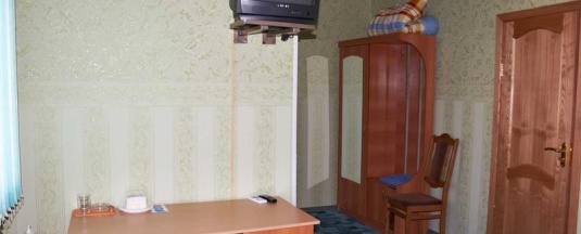 Номер стандарт с 1 двуспальной кроватью (с завтраком) в Наташа