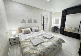 Апартаменты Квартира Комфортная 55 м², 4 кровати в Семилуках