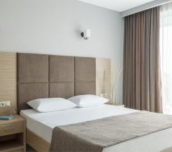 Люкс двухкомнатный с 2 балконами и видом на море в Sofgrand