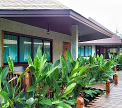 Трёхместный номер Standard в Naiyang Park Resort