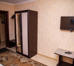 3-местная комната комфорт в Виктория