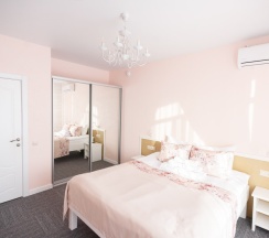 Семейный люкс+ в Business Residence