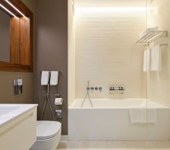 CRYSTAL SUITE в Crystal House Suite Hotel&SPA