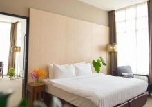 Номер Standard в Grand Howard Hotel Bangkok