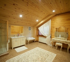 Дом 5 ( Vip- Шале) в Катунские Пороги Б