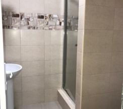 Четырёхместный номер стандарт с балконом в Белые скалы