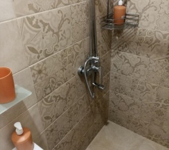 Стандарт с двуспальной и односпальной кроватями в Ana