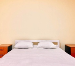 Двухместный номер Economy с красивым видом из окна двуспальная кровать в Alma-Ata Hostel