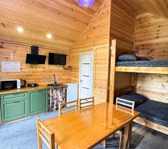 Шале 3. Четырехместный номер комфорт с видом на горы в Белый волк