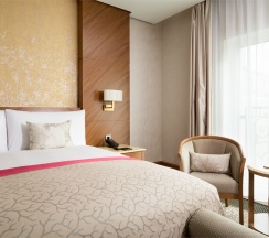 Супериор Кинг с видом во внутренний двор в Lotte hotel St.Petersburg