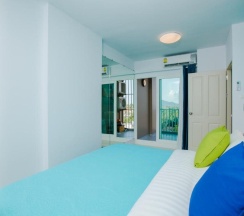 Полулюкс с балконом в W Phuket Residences