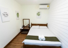 Двухместный номер Standard двуспальная кровать в Tini Kati Hostel - Silom Bird House