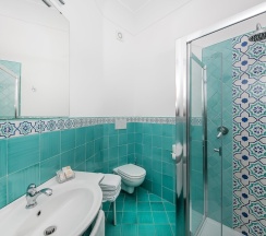 Трёхместный номер Standard с балконом и с видом на море в Hotel Pupetto