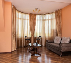 3-комнатные апартаменты, 98 м², 9 этаж в Посутки
