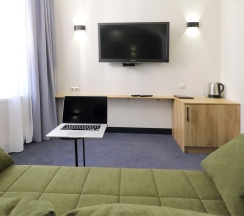 ПОЛУЛЮКС в Елисеефф арбат отель