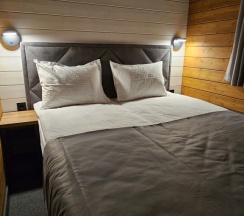 Люкс с 2 комнатами с балконом в Sherwood Arkhyz chalet