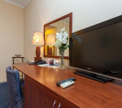 Двухместный полулюкс двуспальная кровать в Рахат