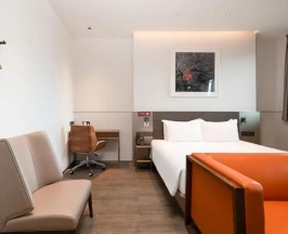 Номер семейный в Отель Meichen (ex Aerotel Beijing Daxing International Airport)