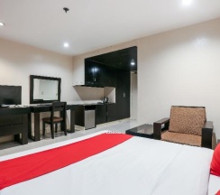 Двухместный семейный номер Standard с видом на город в Paragon Tower Hotel